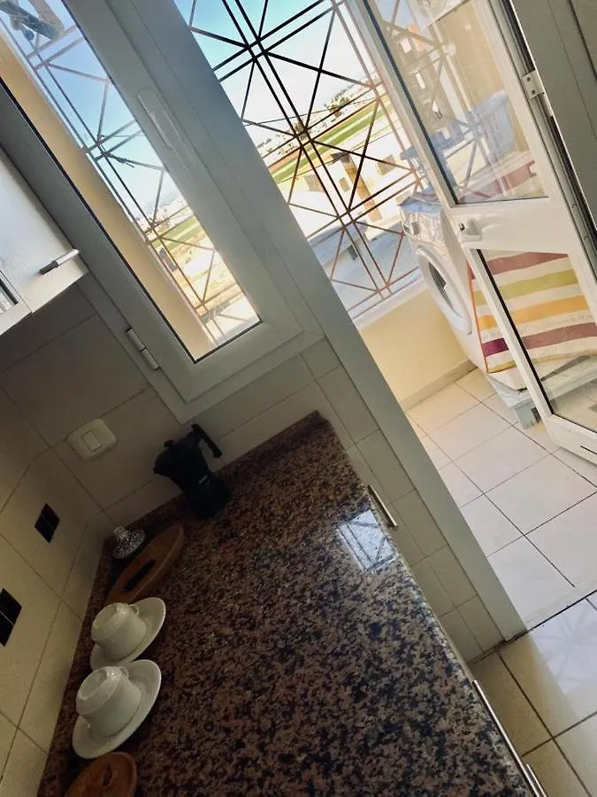 Cosy Beige Marsa Carrefour Appartement Tunis 0*,